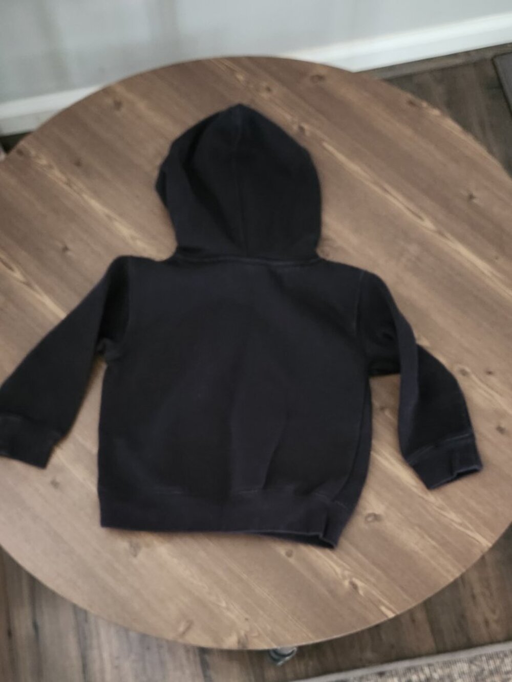Toddler Cleveland Indians Black Hoodie 24 Months - Picture 3 of 3